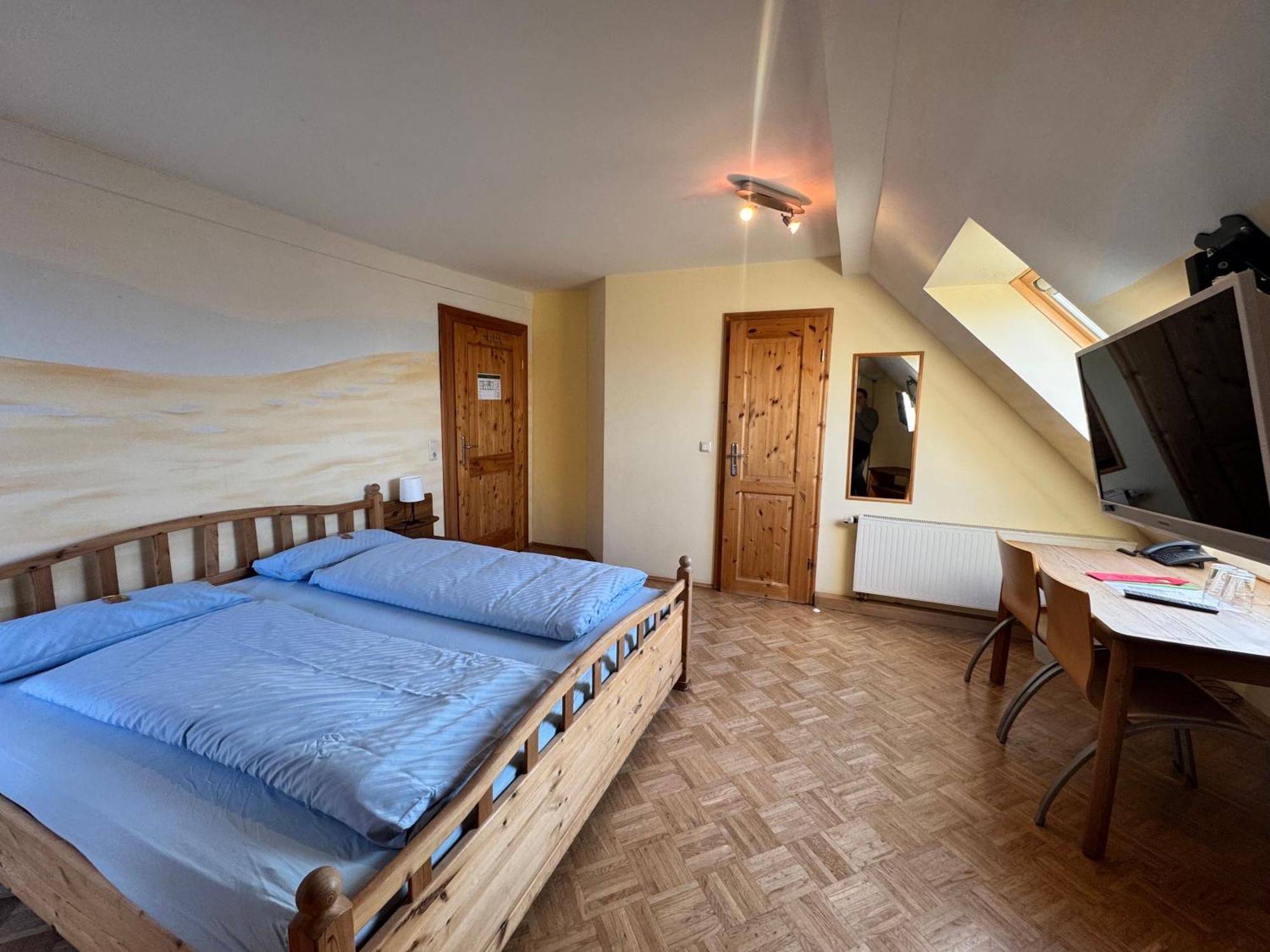 Hotel Gruenwald Άνσμπαχ Εξωτερικό φωτογραφία