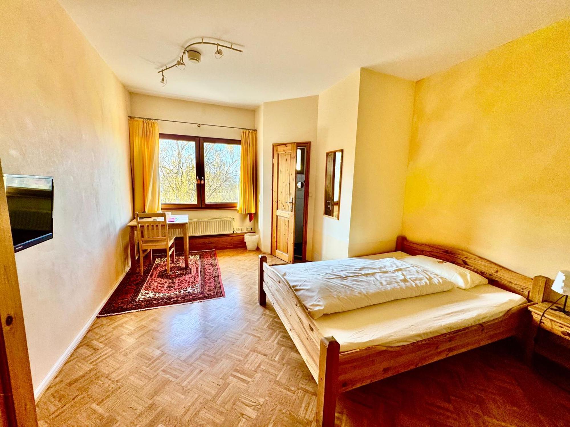Hotel Gruenwald Άνσμπαχ Εξωτερικό φωτογραφία